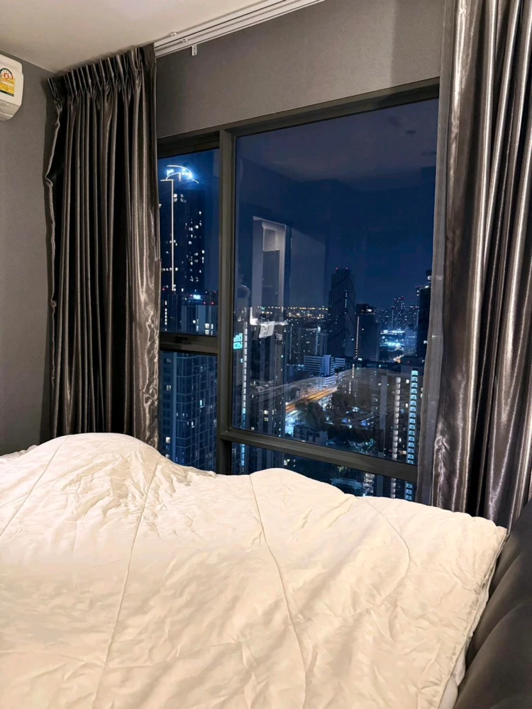 For sale or rent: Rhythm Asoke, 36th floor, nice room, fully furnished, reserve now!