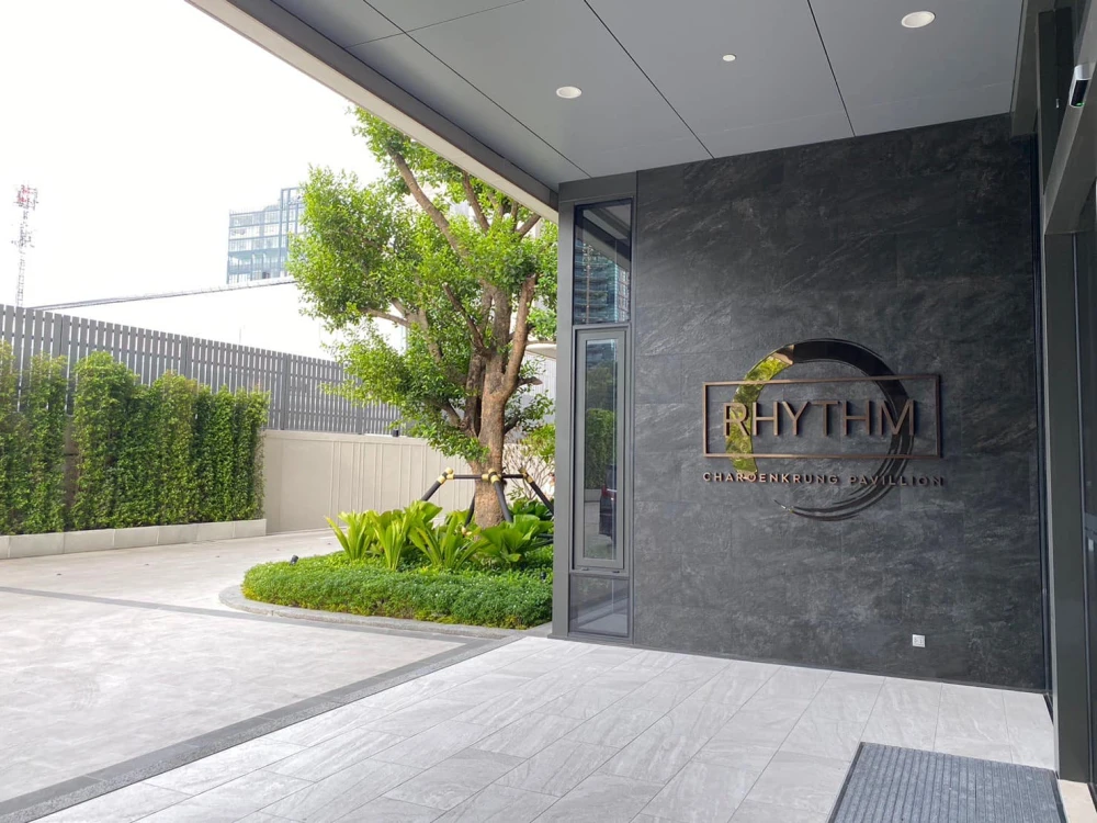 For sale, for rent, Rhythm Charoenkrung Pavillion, ready to move in, complete here, just come with yourself and move in.