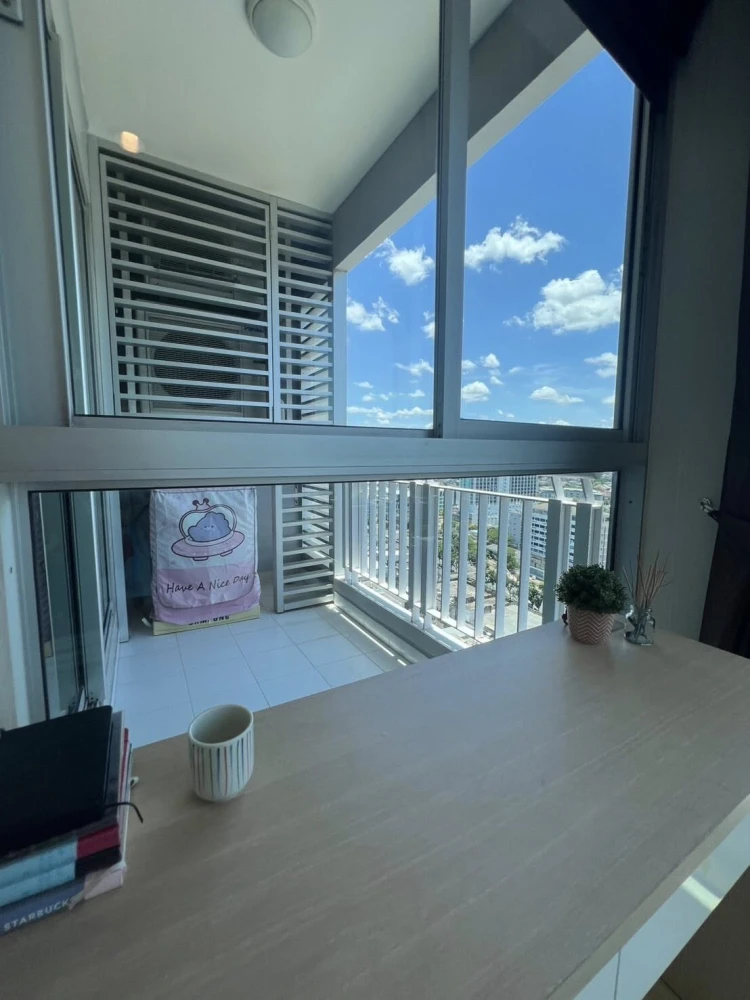 For sale or rent: Rhythm Ratchada, 20th floor, nice room, fully furnished, reserve now, hurry!