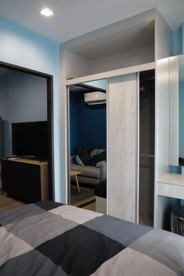 For sale or rent: Rich Park Terminal Phaholyothin 59, 8th floor, fully furnished, ready to move in. Book now!