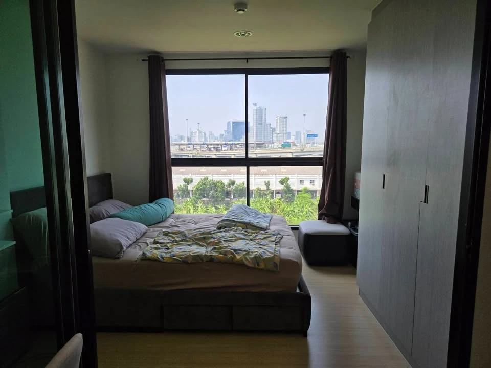 For sale, for rent Rise Rama 9, Building C, 7th floor, expressway view, fully furnished! Move in now, don't wait.