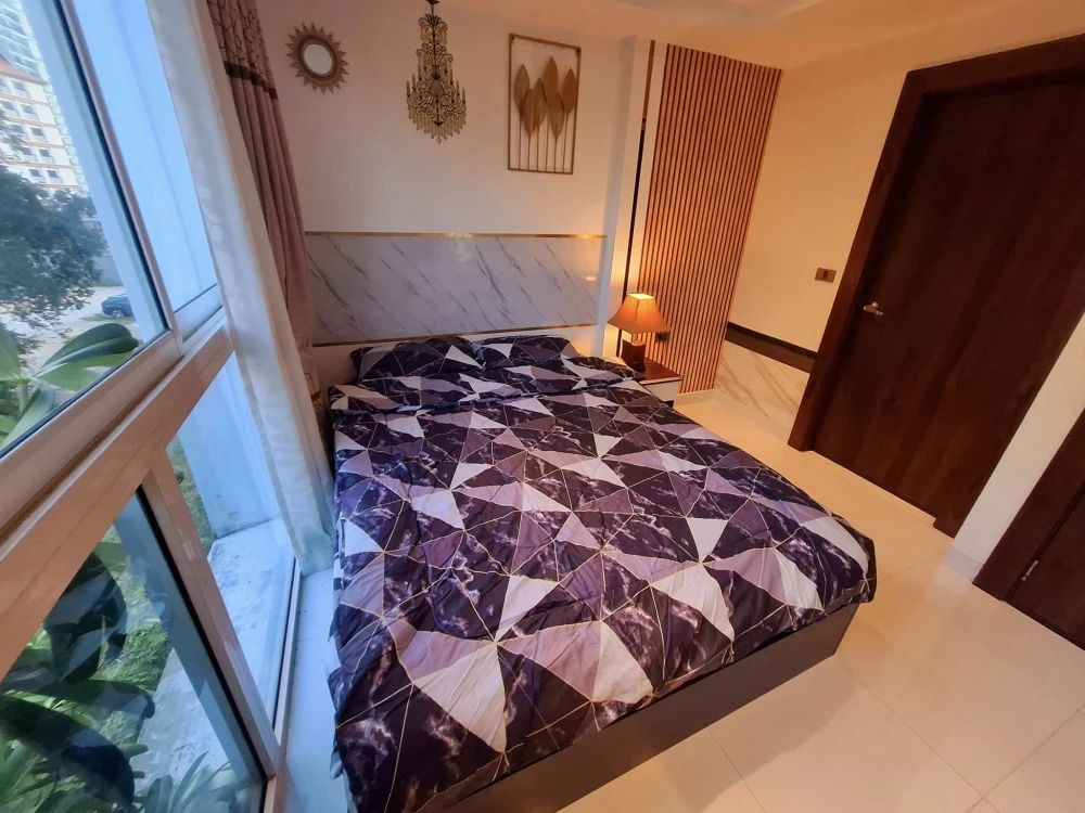 For sale or rent: Serenity Wongamat, spacious room with plenty of usable space, great location, stunningly decorated.Don't miss out on this great deal