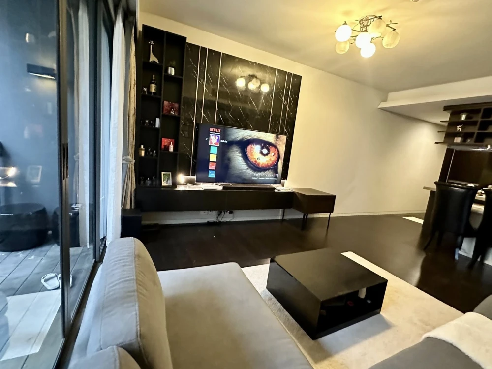 For sale or rent: Siamese Gioia, 2 bedrooms, 2 bathrooms, plenty of living space, great pool view, ready to move in, don't delay!