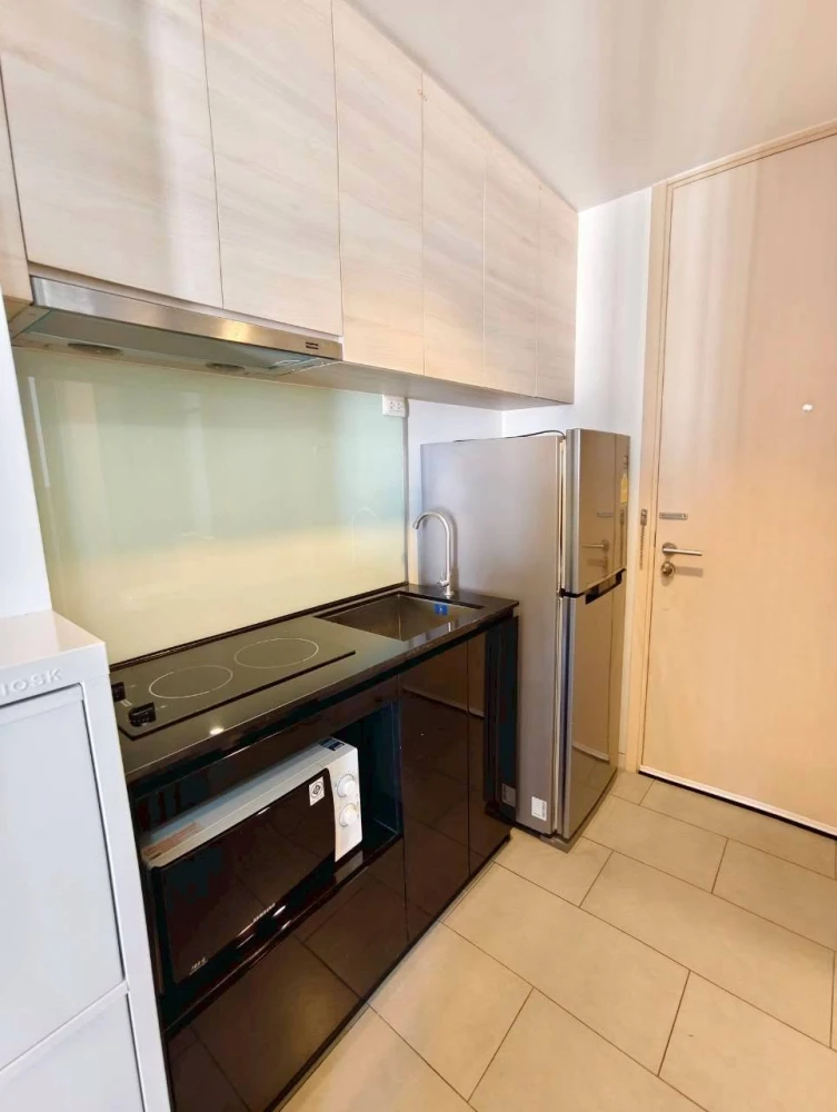 For sale or rent: Siamese Ratchakru, 1 bedroom, 1 bathroom, fully furnished, with unobstructed and airy views. Book now!
