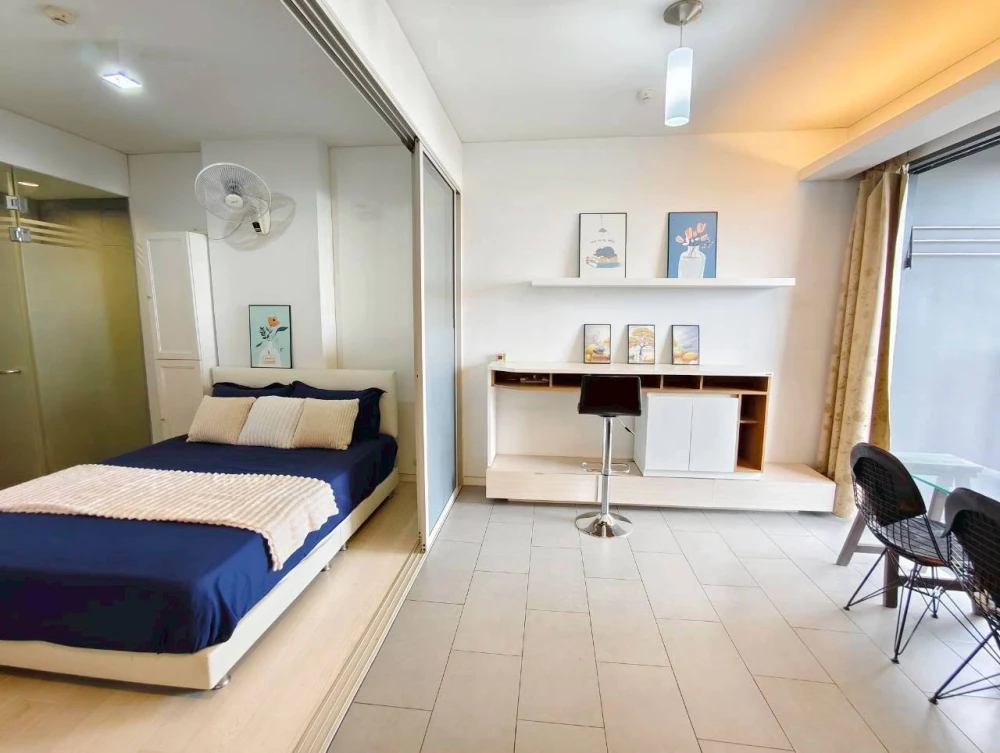 For sale or rent: Siamese Ratchakru, 1 bedroom, 1 bathroom, fully furnished, with unobstructed and airy views. Book now!