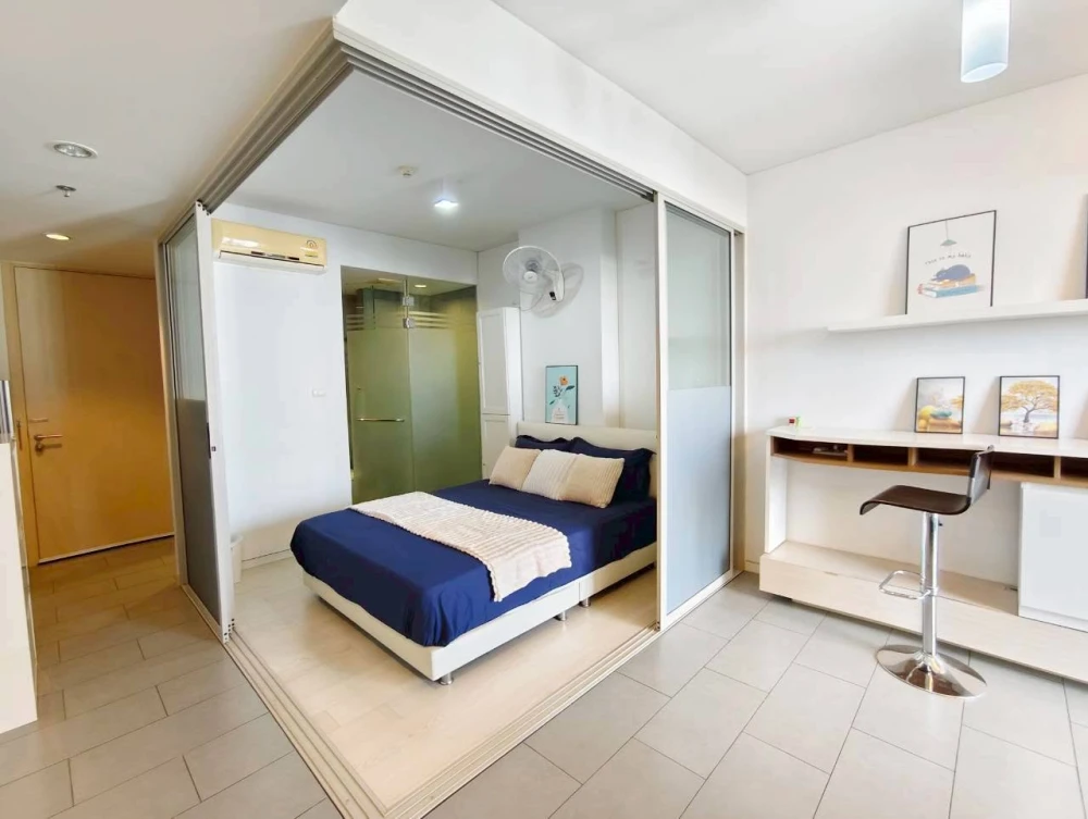 For sale or rent: Siamese Ratchakru, 1 bedroom, 1 bathroom, fully furnished, with unobstructed and airy views. Book now!