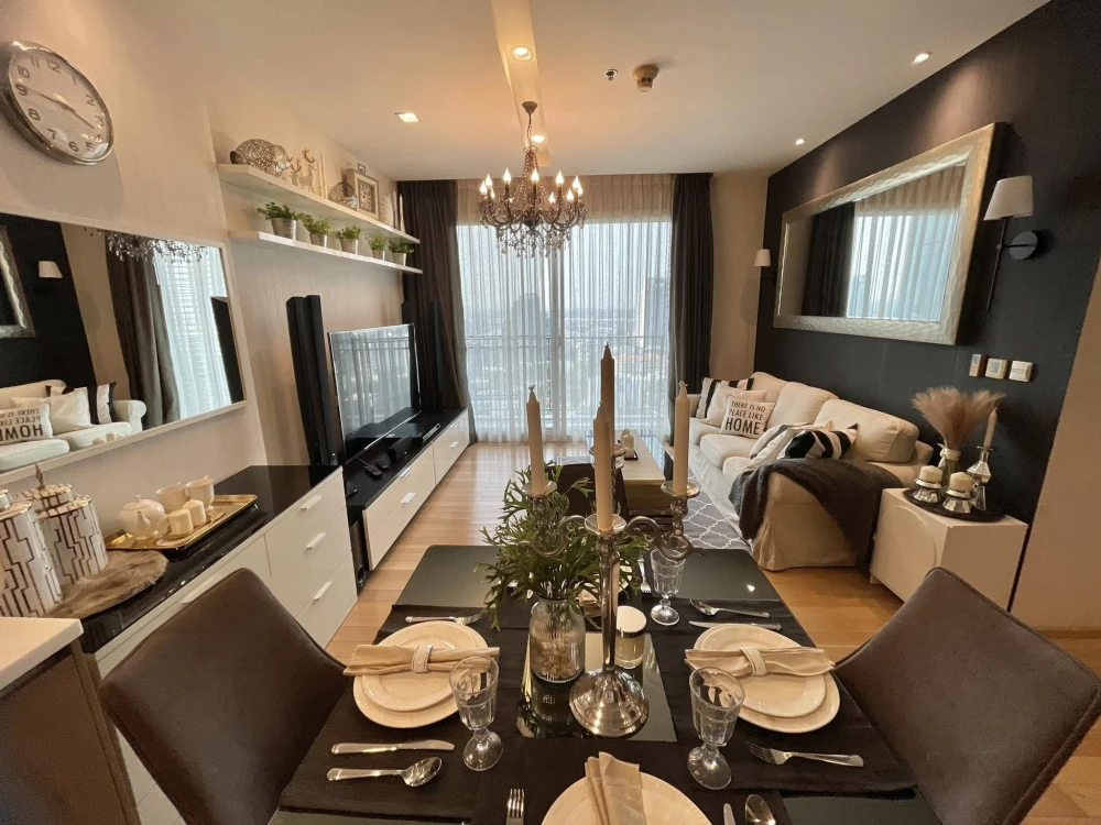 For sale, for rent Siri @ Sukhumvit, beautifully decorated room, lots of usable space, overlooking the swimming pool, hurry and book now!