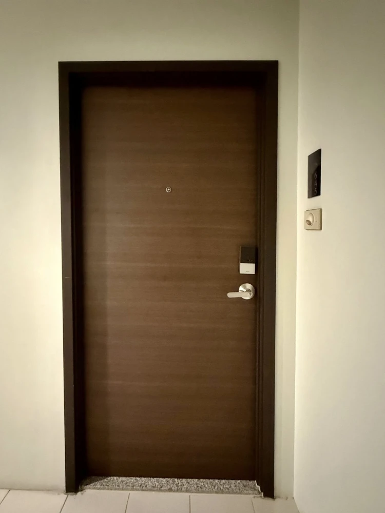 For sale or rent: Supalai City Resort Chaengwatthana. Spacious room with plenty of usable space. Fully furnished. Reserve now!