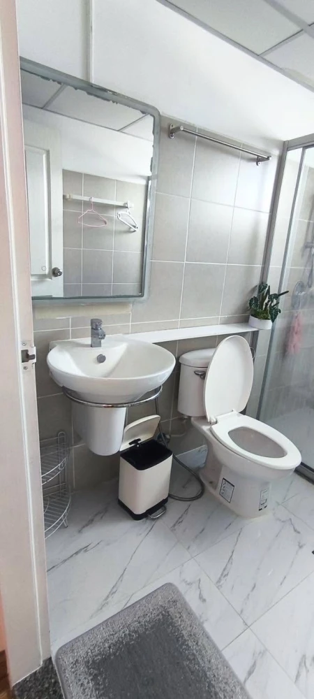 For sale or rent: Supalai Park Ekkamai-Thonglor, 22nd floor, the most beautiful unit in the project. Fully furnished with appliances, ready to move in