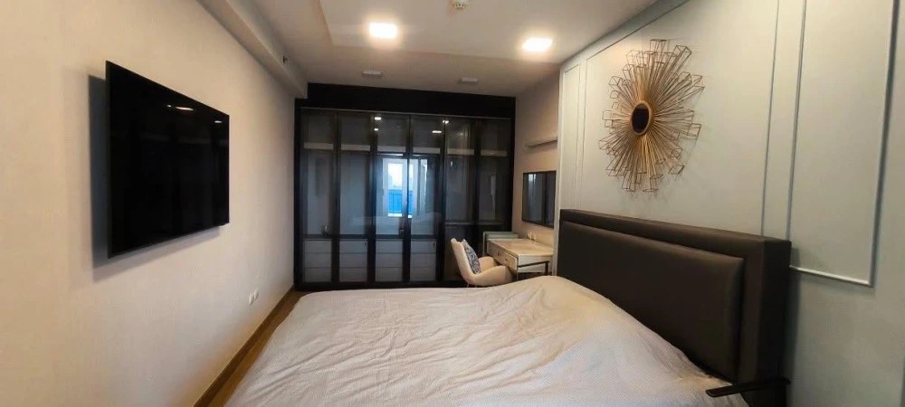 For sale or rent: Supalai Park Ekkamai-Thonglor, 22nd floor, the most beautiful unit in the project. Fully furnished with appliances, ready to move in