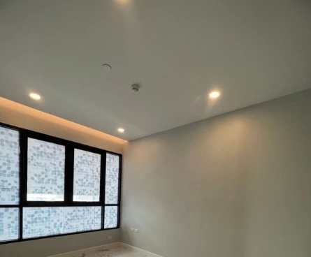 For sale or rent: Supalai Premier Charoen Nakhon, high floor, river view. Interested? Hurry and reserve now!