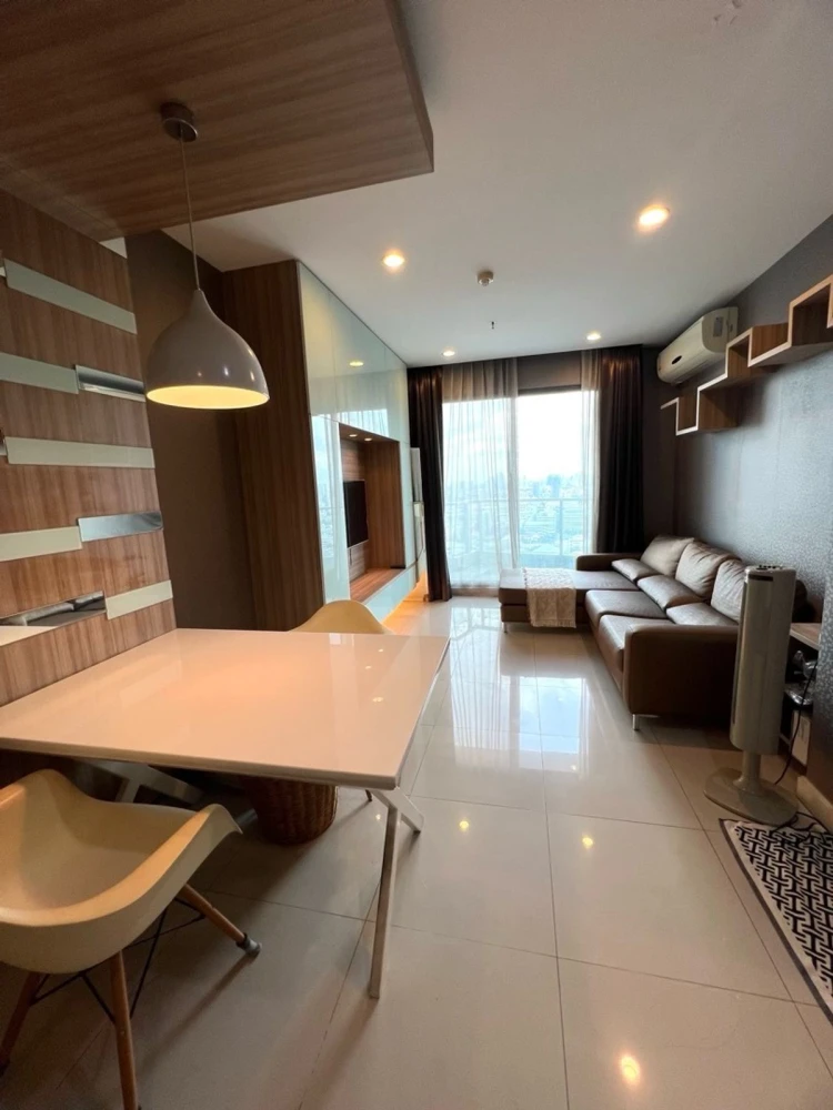 For sale or rent: Supalai Premier Ratchathewi, high floor, great view, fully furnished. Book now! Don't miss out!