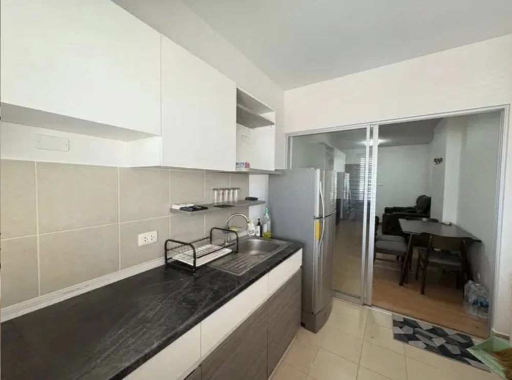 For sale or rent: Supalai Veranda Rattanathibet. Nice unit, great location, and complete amenities. Don't miss out!