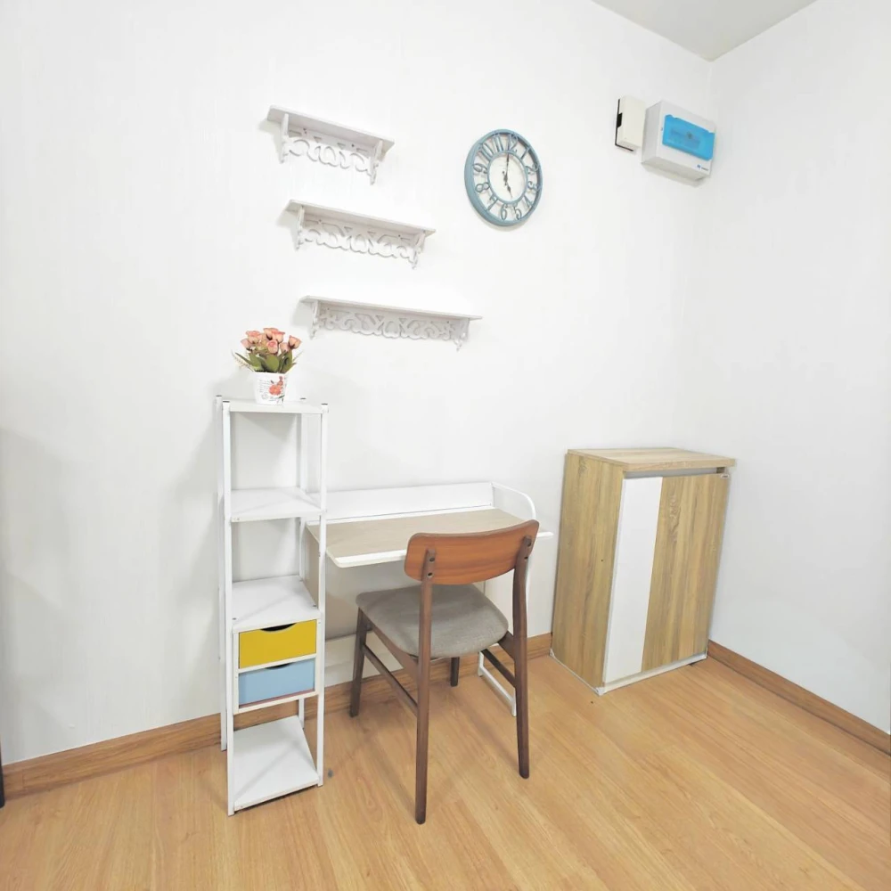 Supalai Vista for sale, Tiwanon Intersection, fully decorated room. Whether you want to buy it as an investment or rent it out, it's worth it. Hurry a