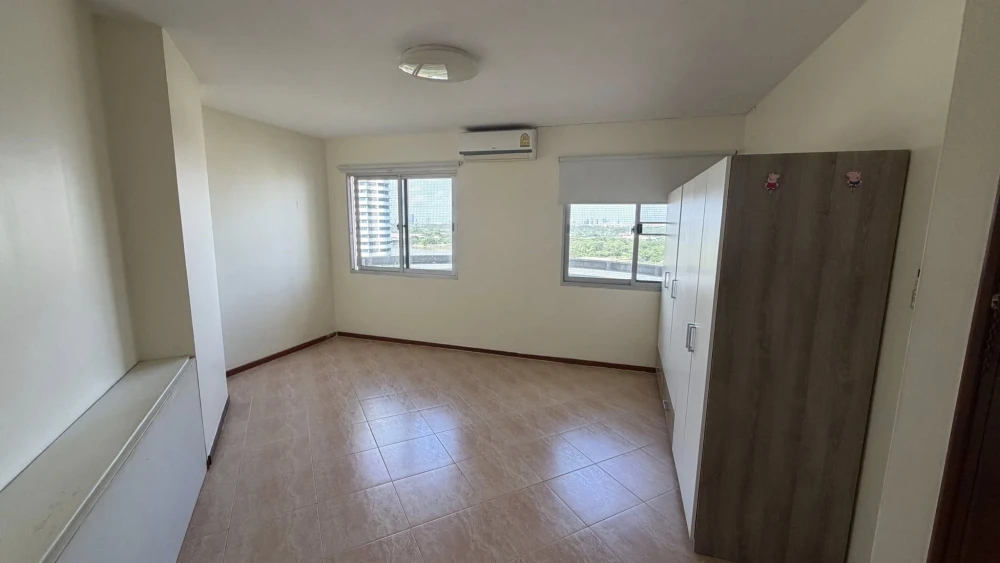 For sale or rent: S.V. CITY, 75 sq.m., 2 bedrooms. Very comfortable living space. Move in now, don't hesitate!