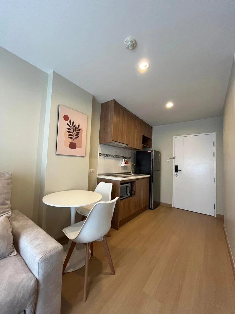For sale or rent: T-Plus Condominium Ammatanakorn. Fully furnished and ready to move in. Book now!
