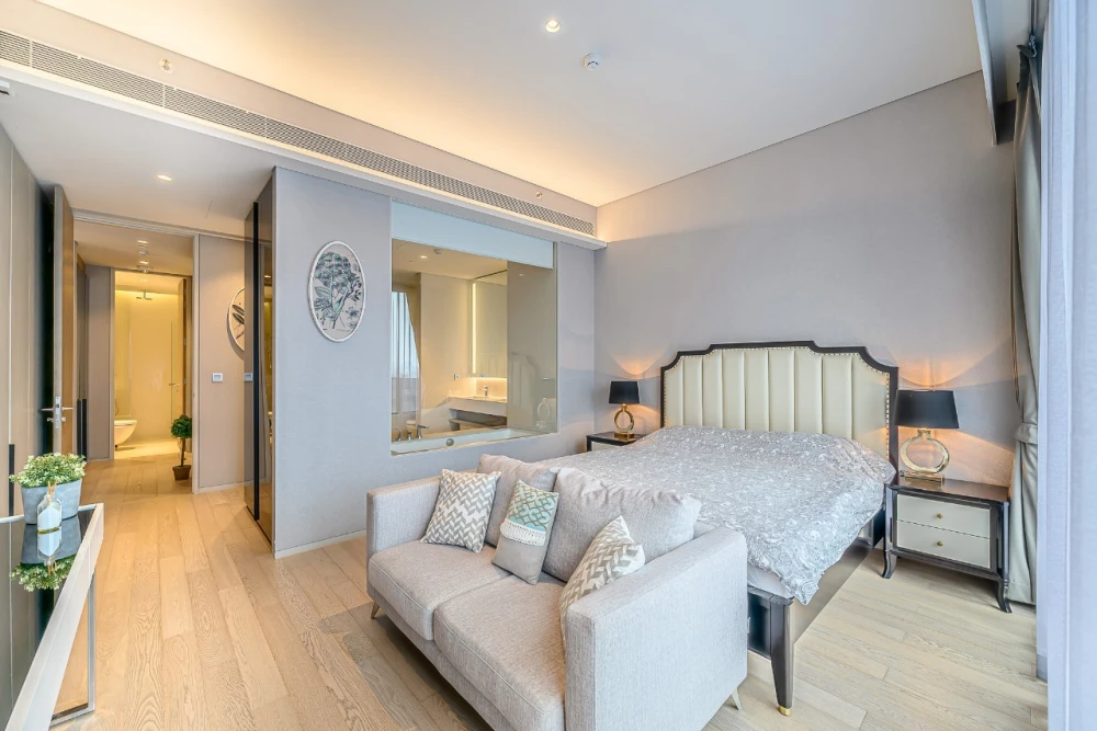 For sale or rent: Tela Thonglor, very spacious room, fully furnished, stylish and beautiful. Don't miss it!