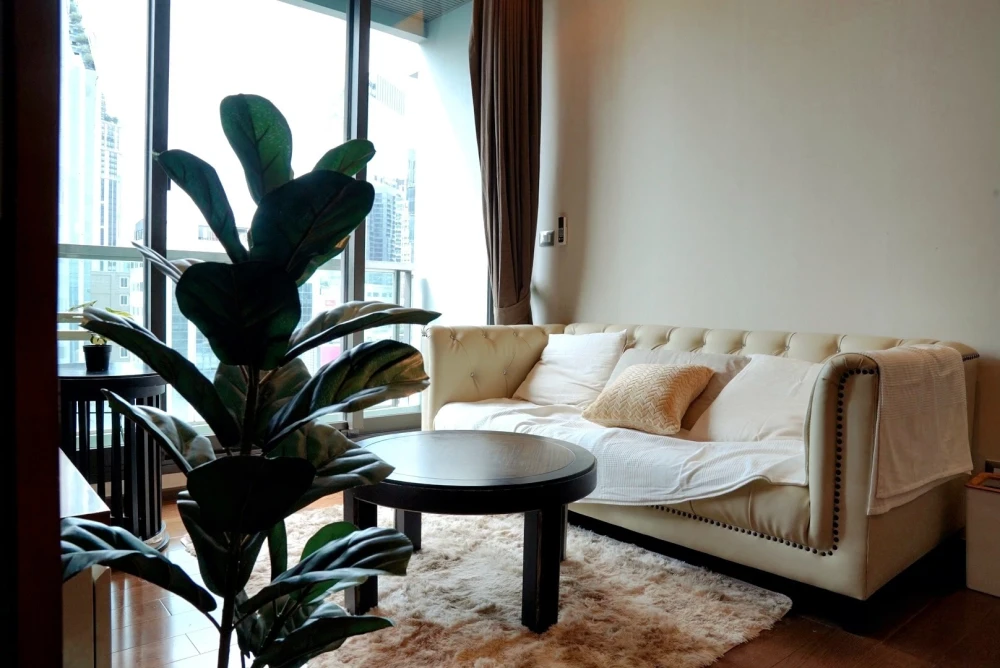 For sale or rent: The Address Sukhumvit 28, spacious room, comfortable living, comes with complete decorations, reserve now.