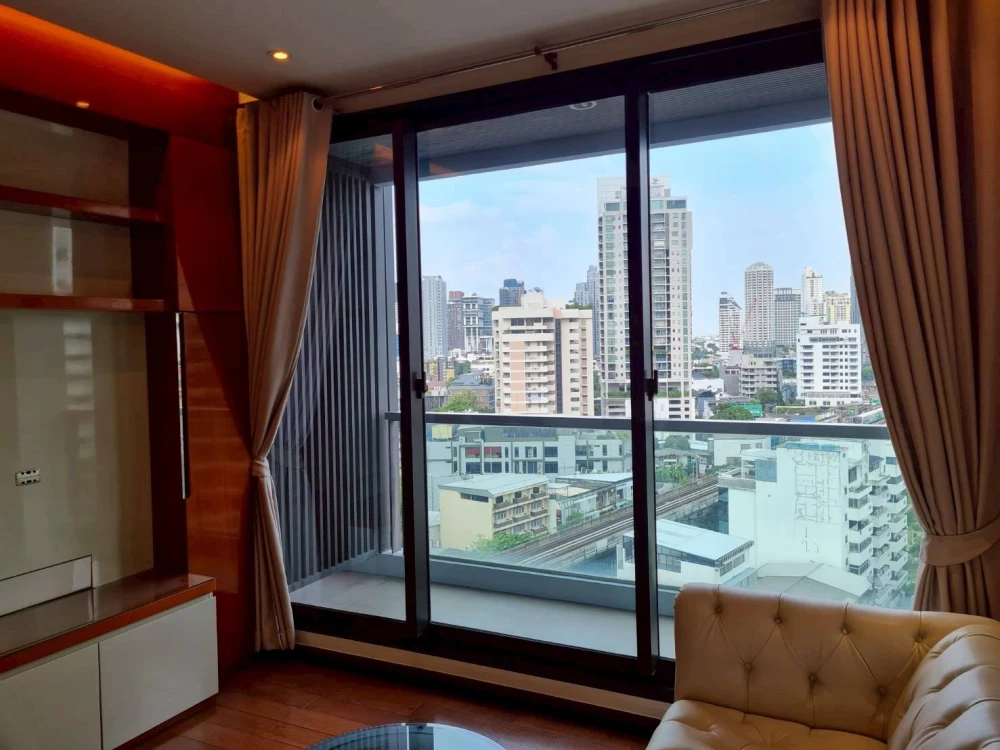For sale or rent: The Address Sukhumvit 28, beautifully decorated unit on the 14th floor with great views. Fully furnished with appliances. Move in so