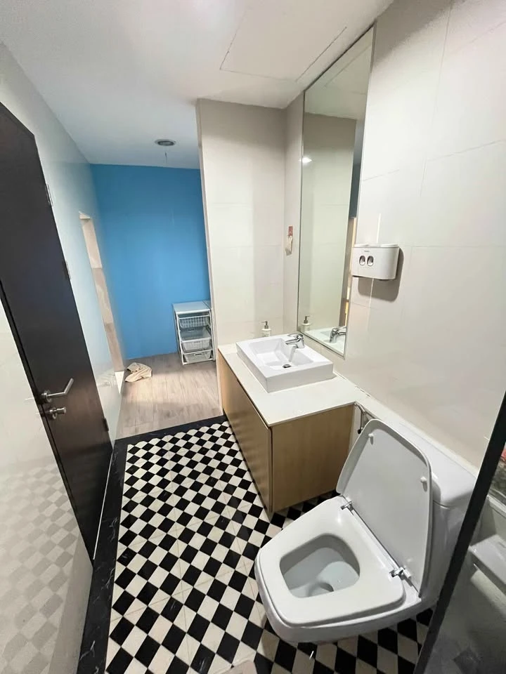 For sale, for rent, the alcove thonglor 10, corner room with privacy, 15th floor, high view, hurry and reserve now.