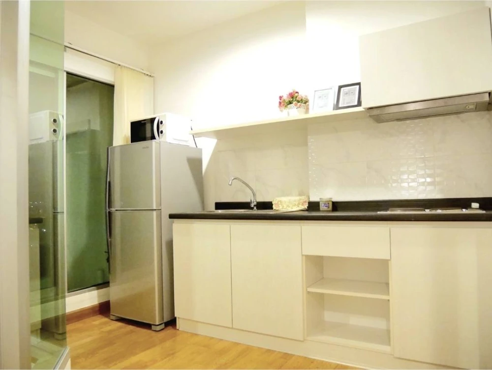 For sale or rent: The Aspire Rama 4, riverside view (Rare item!), good breeze, shady sun, open view, wallpapered throughout the room, reserve now!