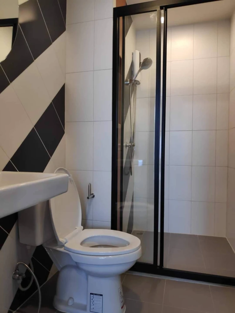 For sale or rent: THE BASE Saphanmai, fully furnished!! In a prime location, don't miss it!