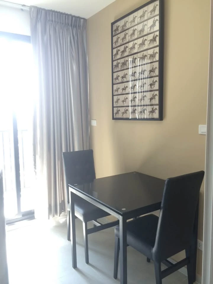 For sale, for rent, The Base Rama 9-Ramkhamhaeng, ready to move in, with good wallpaper, great price, book now.