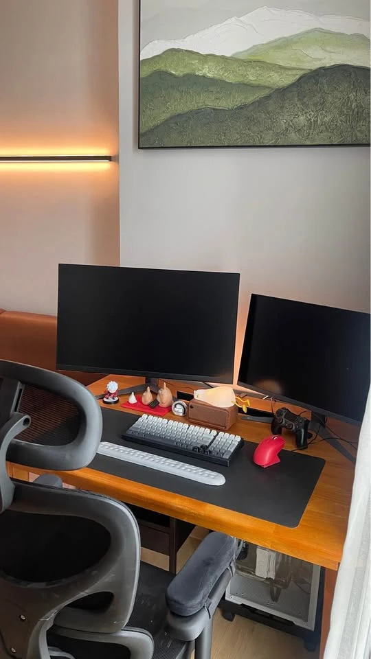 For sale or rent: The Capital Ekkamai-Thonglor. View of Thonglor Soi, fully furnished, Japanese style dining set, cowhide leather sofa, ready to move