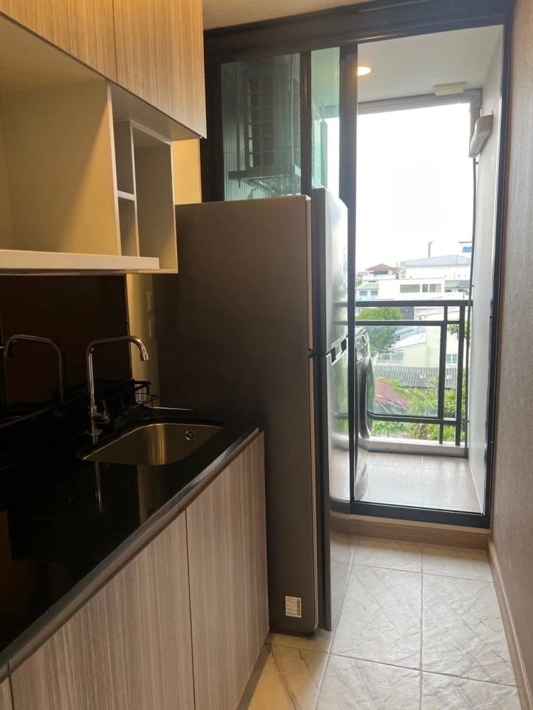 For rent/sale: The Cube Urban Sathorn-Chan, 5th floor. Fully furnished with appliances. Don't miss out!