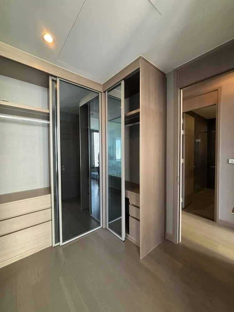For sale, for rent THE ESSE AT SINGHA COMPLEX 2 bedrooms | 2 bathrooms, fully furnished, ready to move in! Best location! Don't delay!