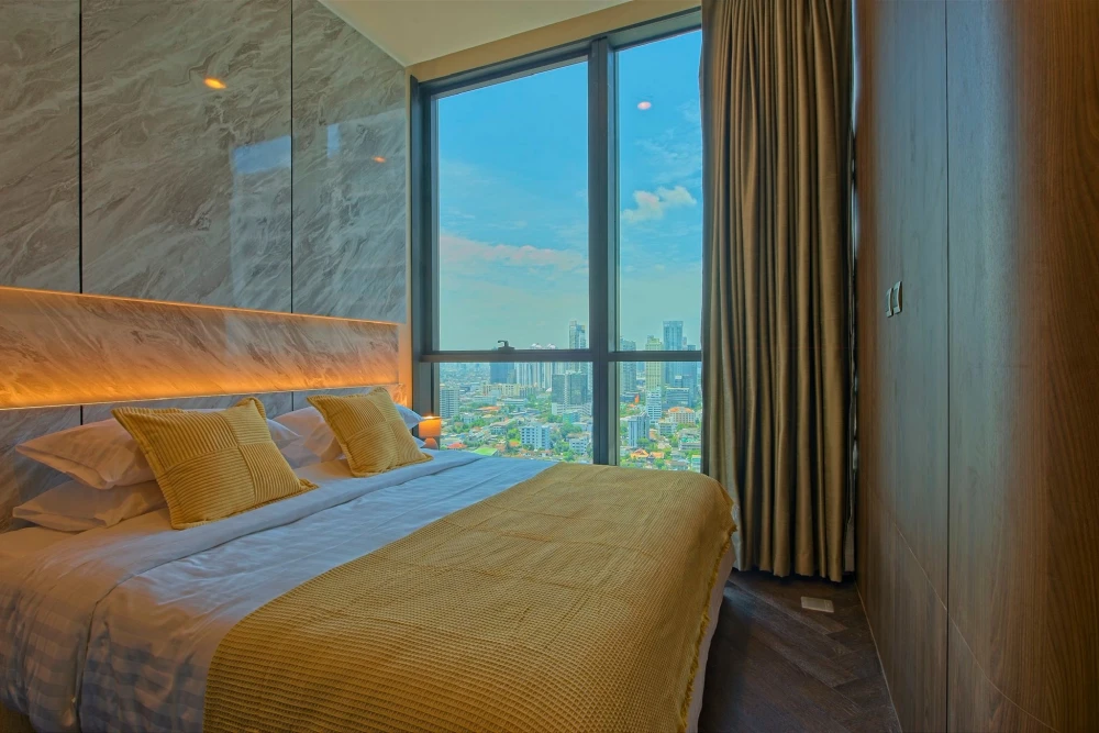ขาย ให้เช่า The Esse Sukhumvit 36 ห้องแต่งสวยสุดปัง บิ้วอินเฟอร์นิเจอร์สุดเลิศ ทำเลดี มองเห็นวิวสวย จองเลย