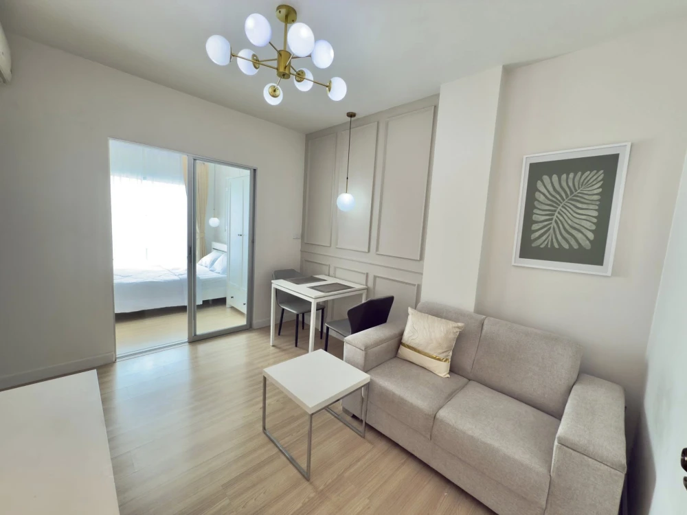For sale or rent: The KITH Sukhumvit 113, 6th floor, beautiful room, fully furnished, nice to live in, reserve now.