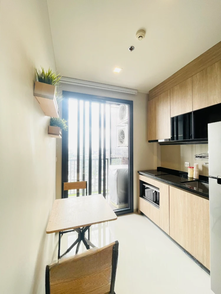For sale or rent: The Line Wongsawang, a lovely room decorated in a cool theme, comes fully furnished. Reserve now!