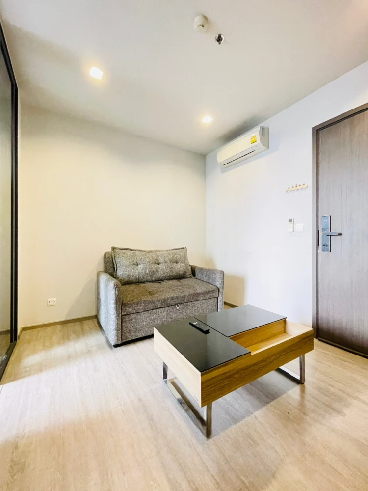 For sale or rent: The Line Wongsawang, a lovely room decorated in a cool theme, comes fully furnished. Reserve now!