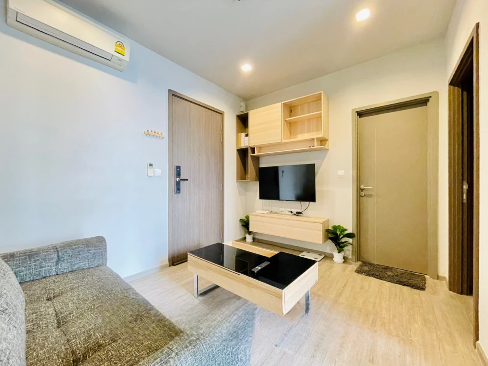 For sale or rent: The Line Wongsawang, a lovely room decorated in a cool theme, comes fully furnished. Reserve now!