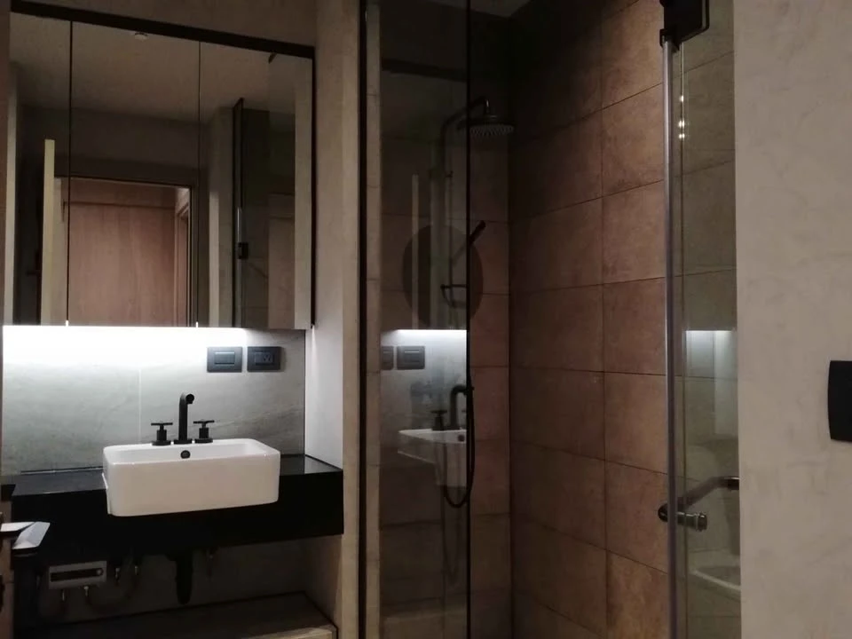 ขาย ให้เช่า The Lofts Asoke ห้องสวยมาก ภายในกว้างสุดๆ พื้นที่ใช้สอยจัดเต็ม ทำเลทองสุดๆ รีบมาเป็นเจ้าของเลย