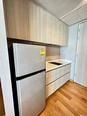 For sale or rent: The Lumpini 24, a very high floor room with a great city view and excellent furniture. First come, first served.