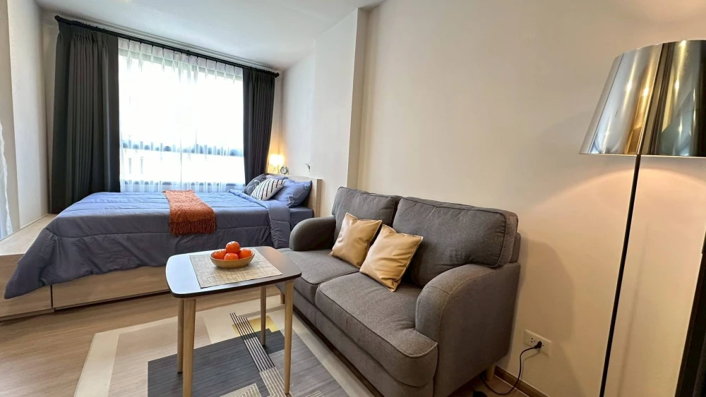 For sale or rent: The Muve Bangna. Ready-to-move-in units with complete furniture and appliances. Book today! Don't miss out!