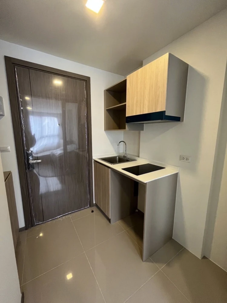 For sale or rent: The Muve Pradipat, 1 bedroom, 1 bathroom, fully furnished, garden view. Book now!