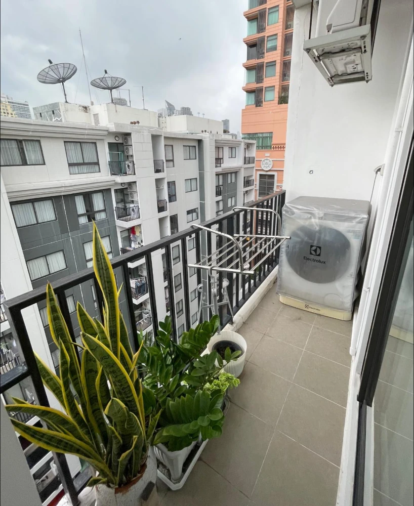 For sale or rent: The Nest Sukhumvit 22, Fully Furnished with appliances, just bring your own and move in.