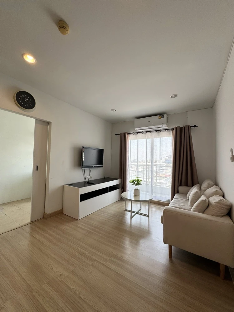For sale or rent: The Niche ID Ladprao 130. Large 2-bedroom, 2-bathroom unit with full functionality. Don't miss out!