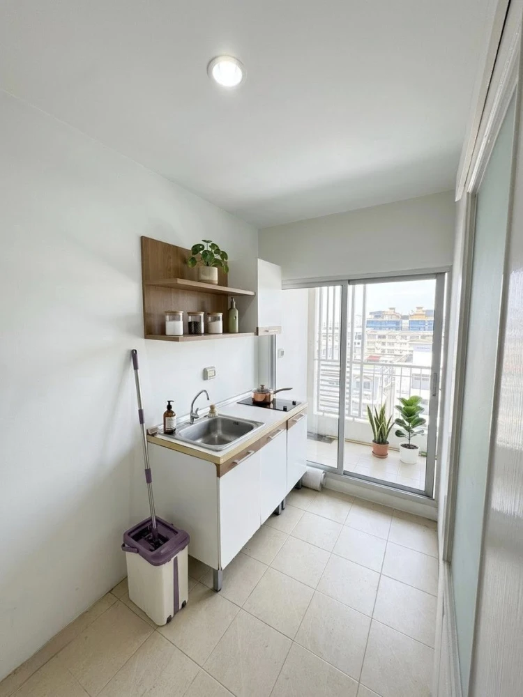 For sale or rent: The Niche ID Ladprao 130. Large 2-bedroom, 2-bathroom unit with full functionality. Don't miss out!