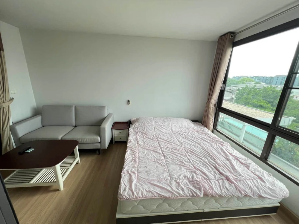 For sale or rent: The Niche Mono Bangna. Ready-to-move-in units with complete amenities. Great prices! Book now!