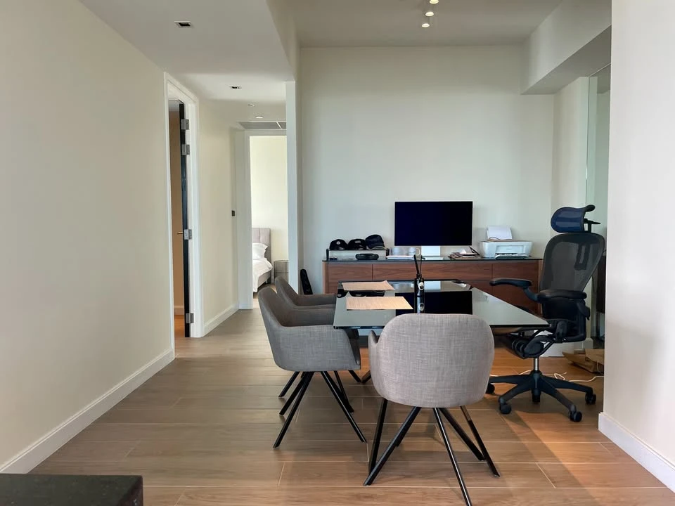 For rent or sale, The Pano, 29th floor, panoramic view, very beautiful. The room is very spacious, fully furnished, you can't reserve it anymore.