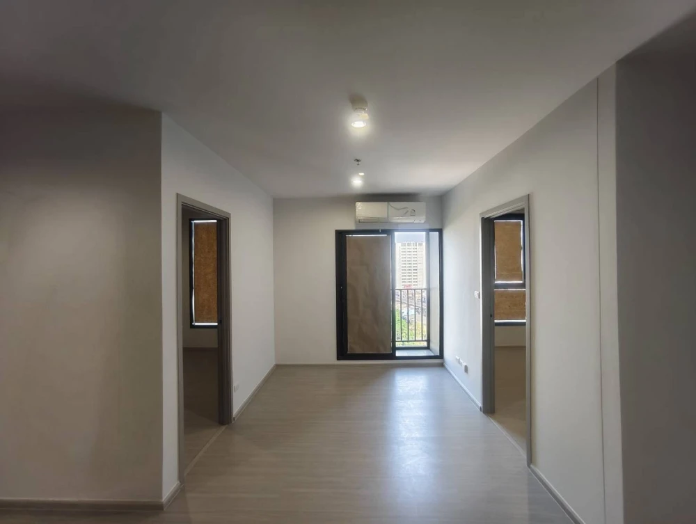 For sale or rent: The Parkland Phetkasem 56, 31st floor, high floor, great view. Reserve now, don't miss out!