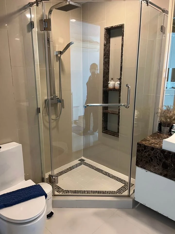 For sale or rent: The Peak Towers Pattaya. A lovely room with a cool theme. Great location. Fully furnished. Reserve now!
