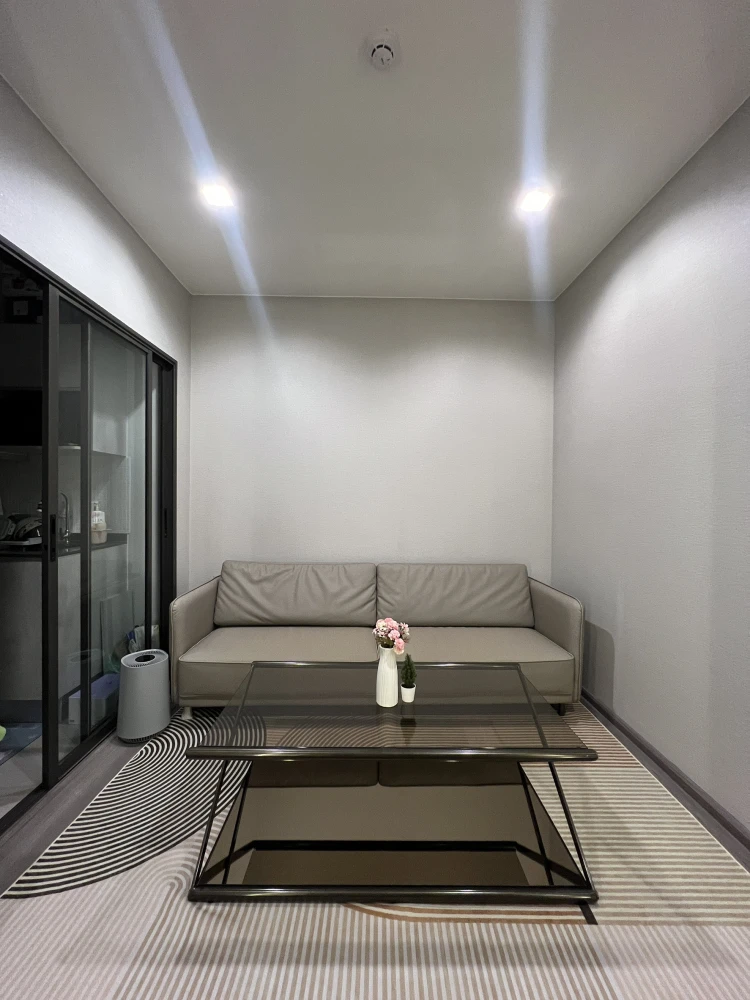 For sale, for rent, The Politan Aqua, 45th floor, corner room, river view, fully furnished, ready to move in, reserve now, urgently.