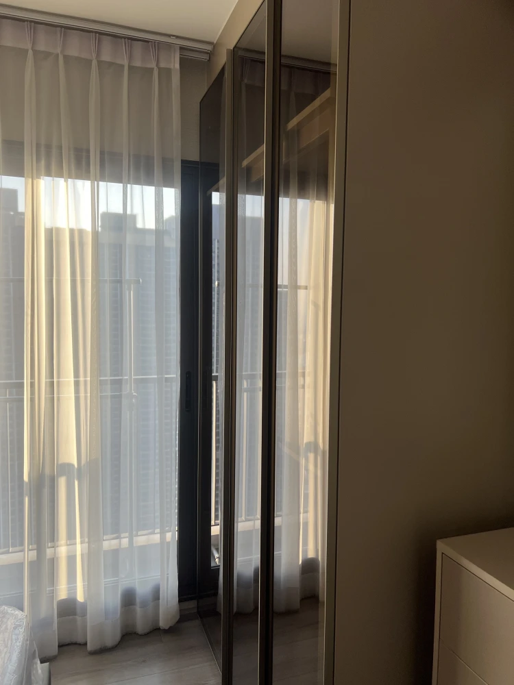 For sale, for rent, The Politan Aqua, 45th floor, corner room, river view, fully furnished, ready to move in, reserve now, urgently.