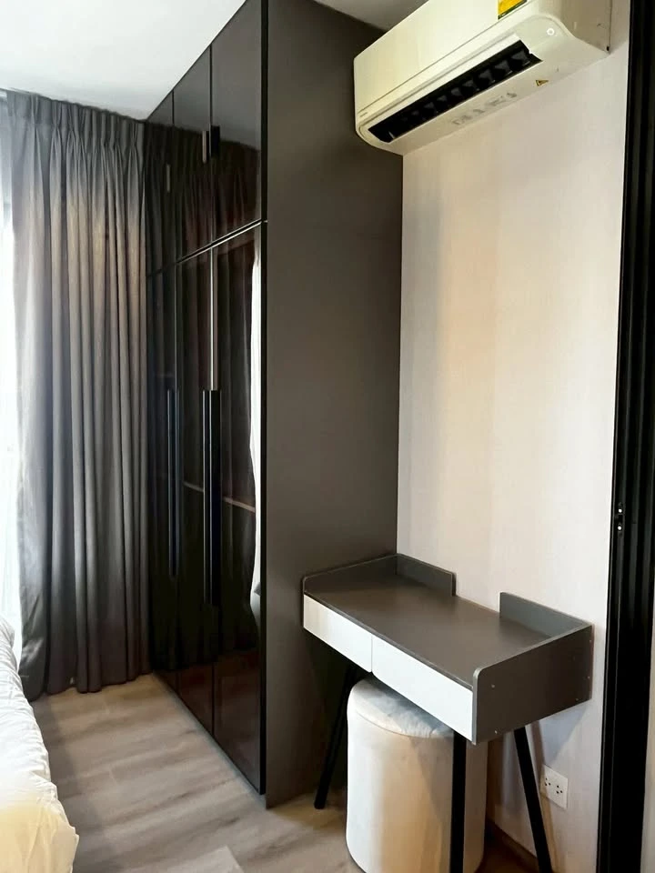 For sale or rent: The Politan Rive, corner room! Full Chao Phraya River view, no buildings blocking it, high floor, cool weather all year round.