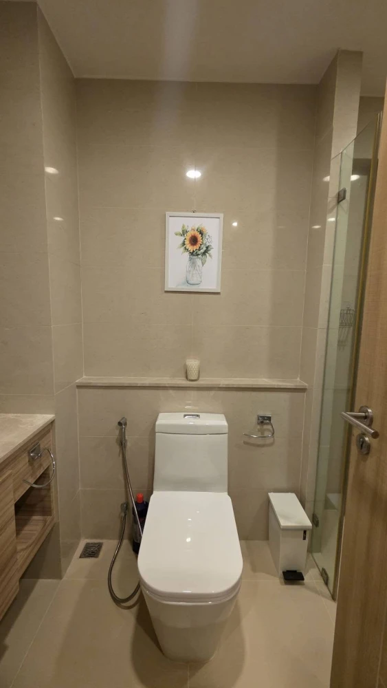 For sale or rent: The Riviera Wong Amat Beach, studio room, decorated in a cool theme, with beautiful wallpaper, beautiful view, don't miss it!